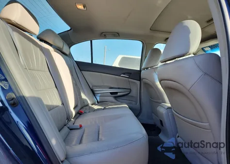 2009 Honda Accord Exl z USA, uszkodzony, nr VIN 1HGCP26809A035289